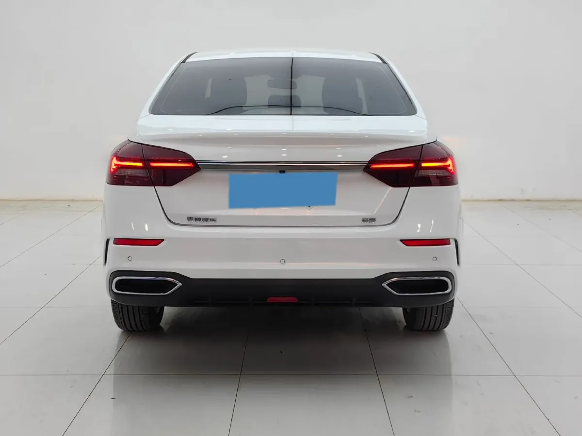 2022 Geely Emgrand 1.5L 114HP L4 CVT,autocango,china used car exporter,china ev exporter,chinese used car exporter,chinese used ev exporter