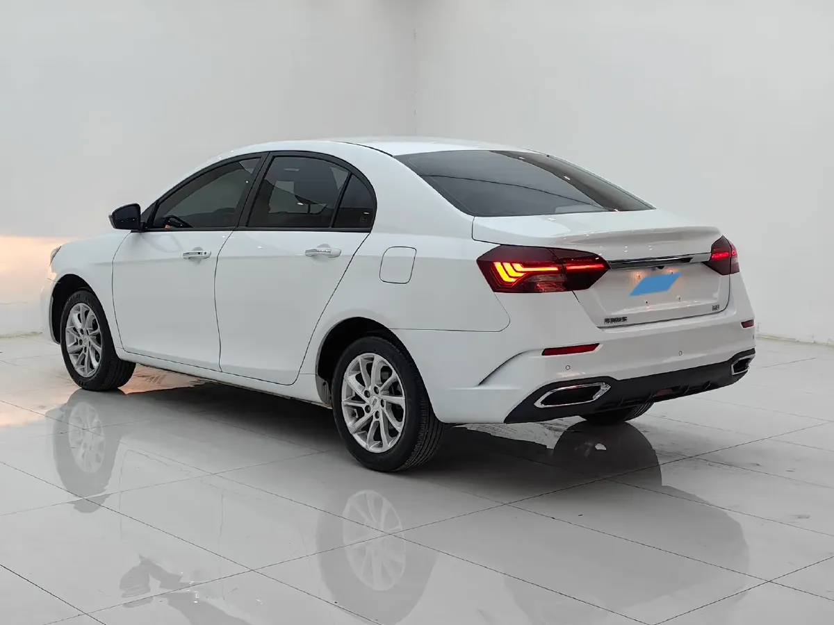 2022 Geely Emgrand 1.5L 114HP L4 CVT,autocango,china used car exporter,china ev exporter,chinese used car exporter,chinese used ev exporter