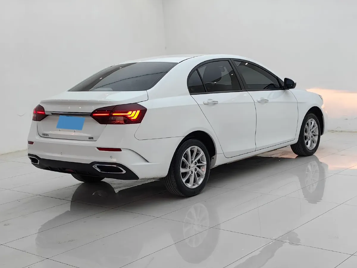 2022 Geely Emgrand 1.5L 114HP L4 CVT,autocango,china used car exporter,china ev exporter,chinese used car exporter,chinese used ev exporter