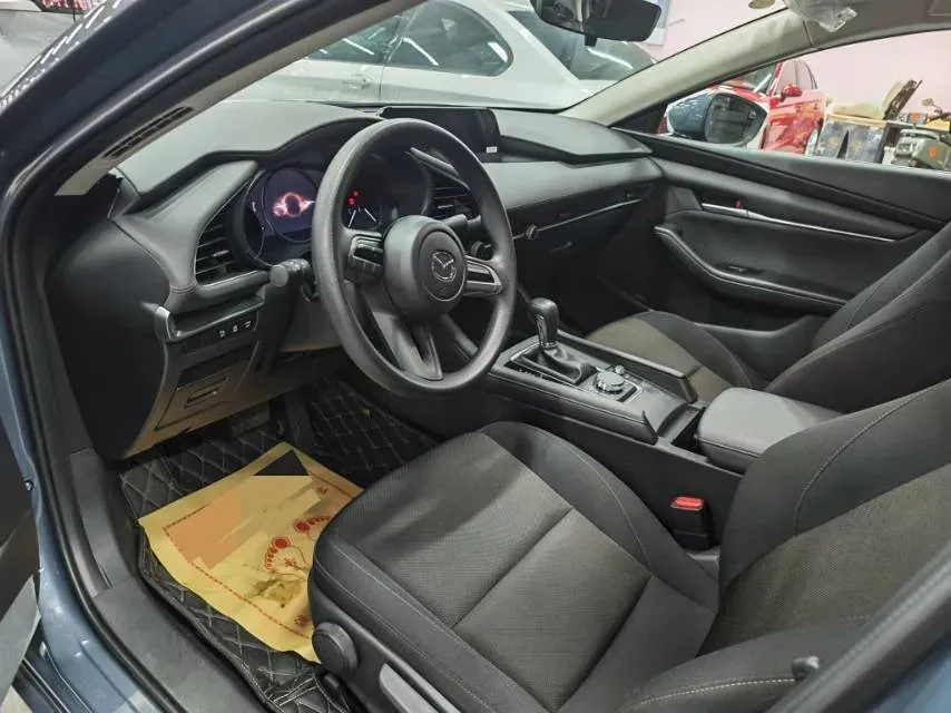 2023 Mazda 3 Axela 2.0L 158HP L4 6AT,autocango,china used car exporter,china ev exporter,chinese used car exporter,chinese used ev exporter