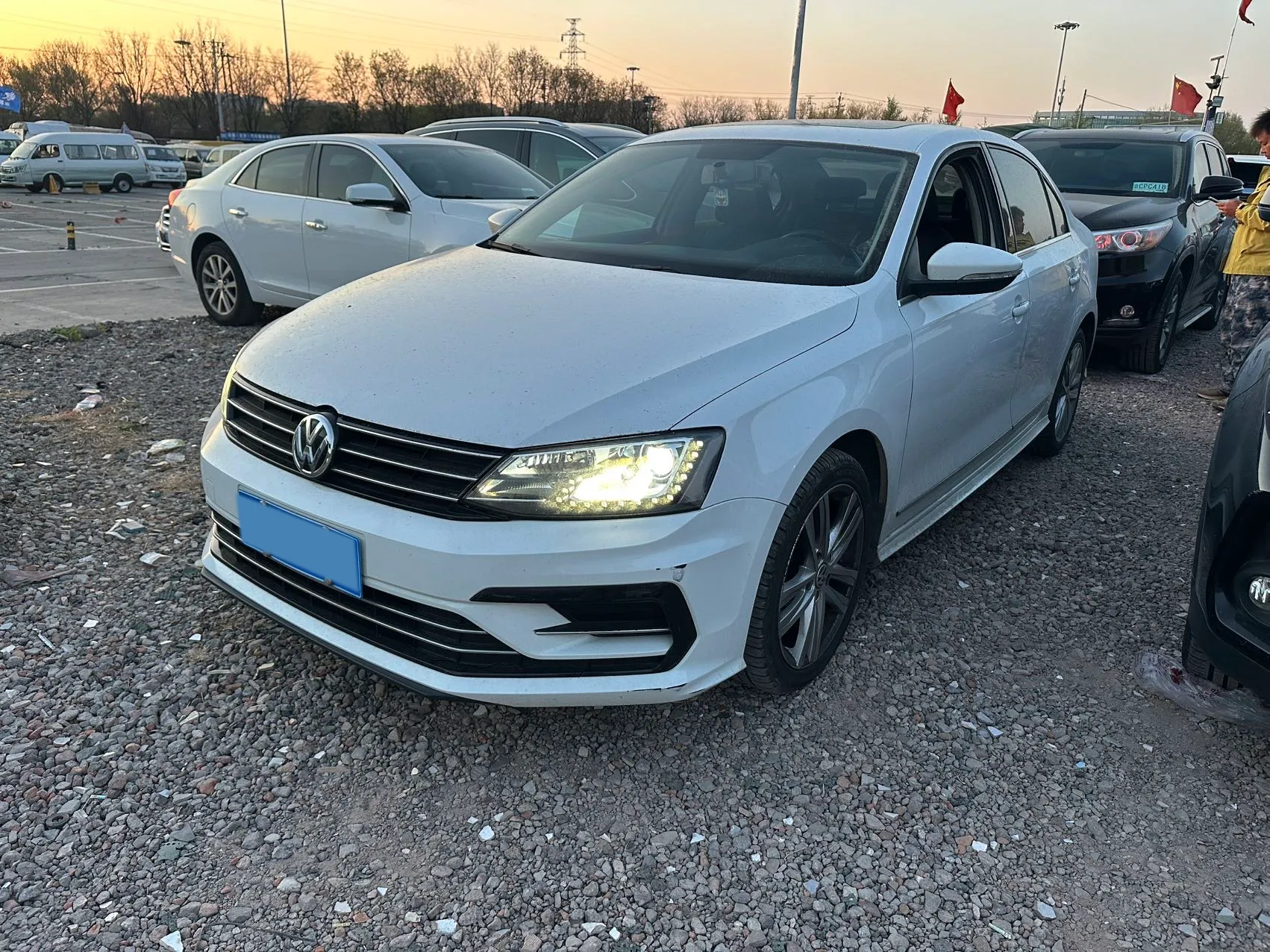 2018 Volkswagen Sagitar 1.4T 150HP L4 7DCT