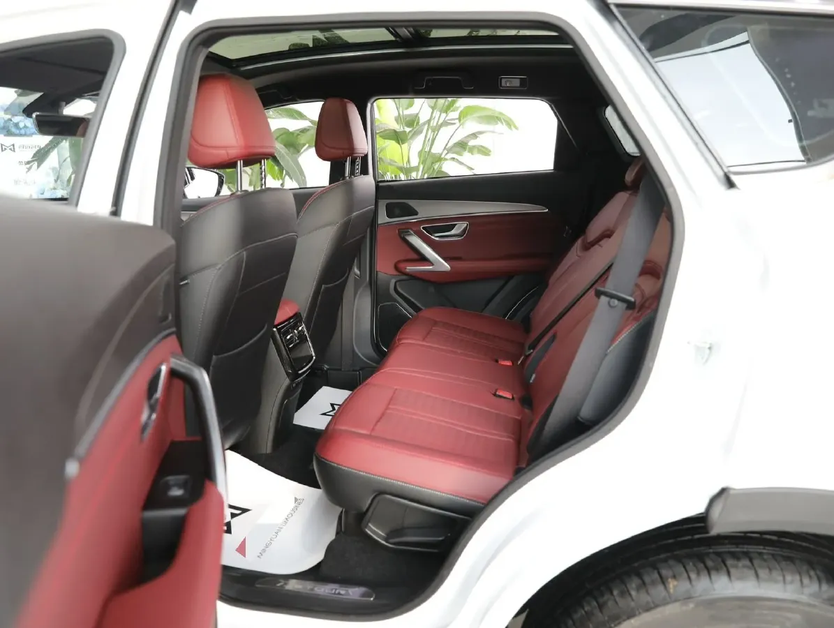 2024 Jetour X70 Plus 1.5T 156HP L4 6DCT,autocango,china used car exporter,china ev exporter,chinese used car exporter,chinese used ev exporter