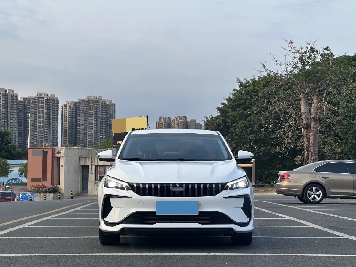 2025 Geely Emgrand 1.5L 127HP L4 CVT,autocango,china used car exporter,china ev exporter,chinese used car exporter,chinese used ev exporter