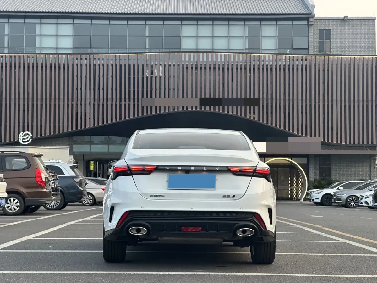 2025 Geely Emgrand 1.5L 127HP L4 CVT,autocango,china used car exporter,china ev exporter,chinese used car exporter,chinese used ev exporter