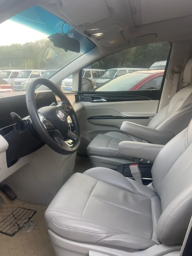 2023 Buick GL8 2.0T 237HP L4 9AT,autocango,china used car exporter,china ev exporter,chinese used car exporter,chinese used ev exporter