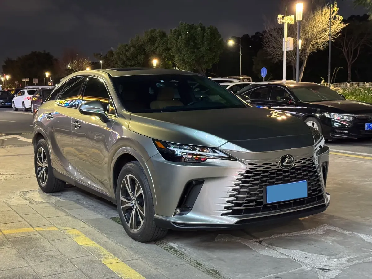 2024 Lexus ES 2.0L 173HP L4 CVT,autocango,china used car exporter,china ev exporter,chinese used car exporter,chinese used ev exporter