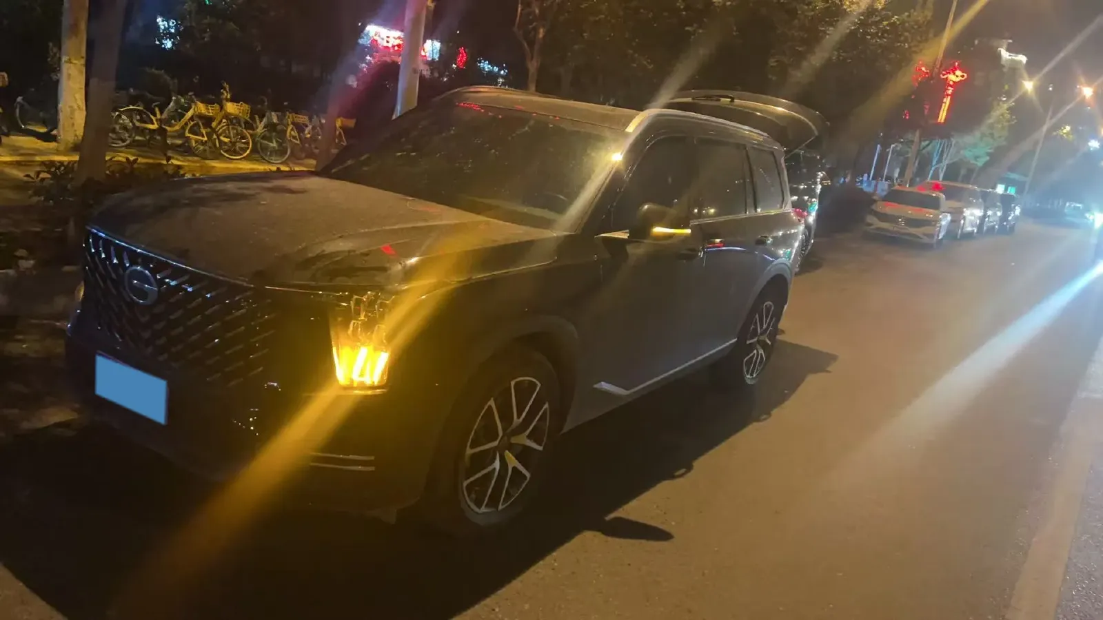 2024 GAC Trumpchi GS8 2.0T 252HP L4 8AT,autocango,china used car exporter,china ev exporter,chinese used car exporter,chinese used ev exporter