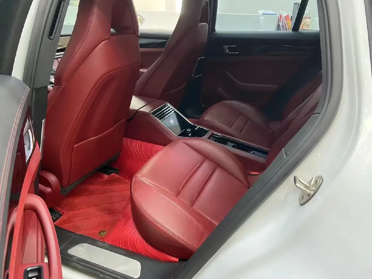 2021 Porsche Panamera 2.9T 330HP V6 8DCT,autocango,china used car exporter,china ev exporter,chinese used car exporter,chinese used ev exporter