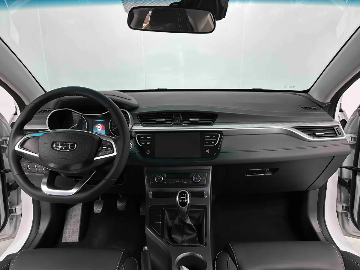 2019 Geely Emgrand 1.5L 109HP L4 5MT,autocango,china used car exporter,china ev exporter,chinese used car exporter,chinese used ev exporter