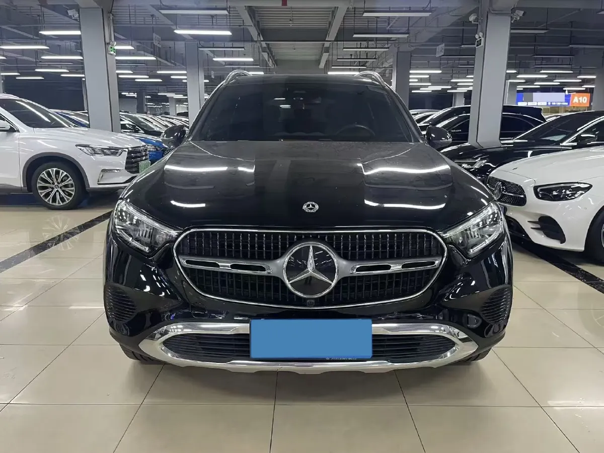2023 Mercedes-Benz GLC Class 2.0T 204HP L4 9AT,autocango,china used car exporter,china ev exporter,chinese used car exporter,chinese used ev exporter