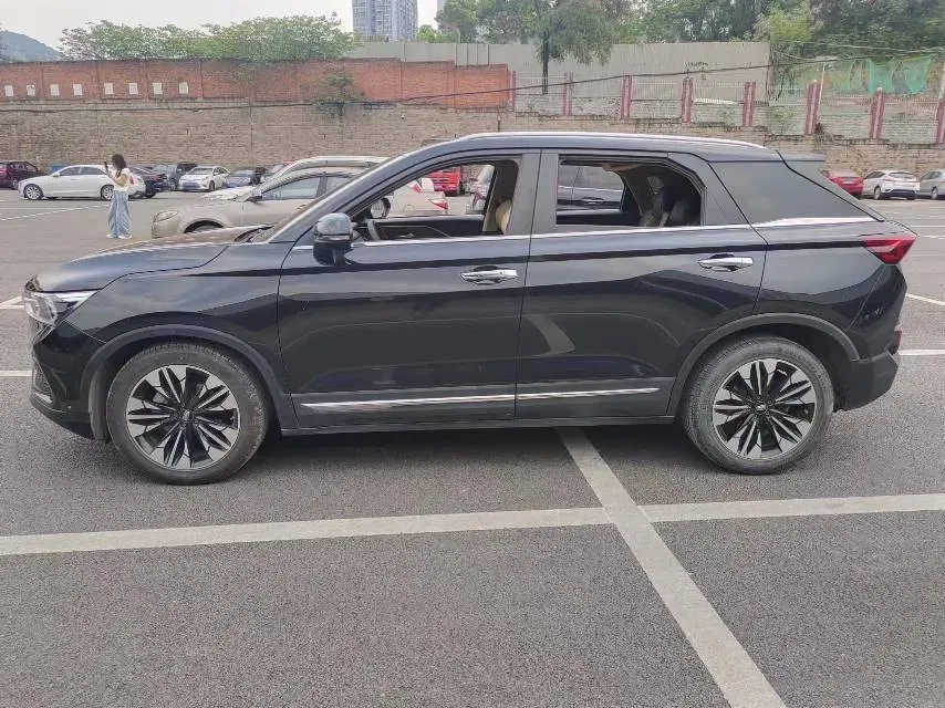 2020 Bestune T77 1.5T 169HP L4 7DCT,autocango,china used car exporter,china ev exporter,chinese used car exporter,chinese used ev exporter