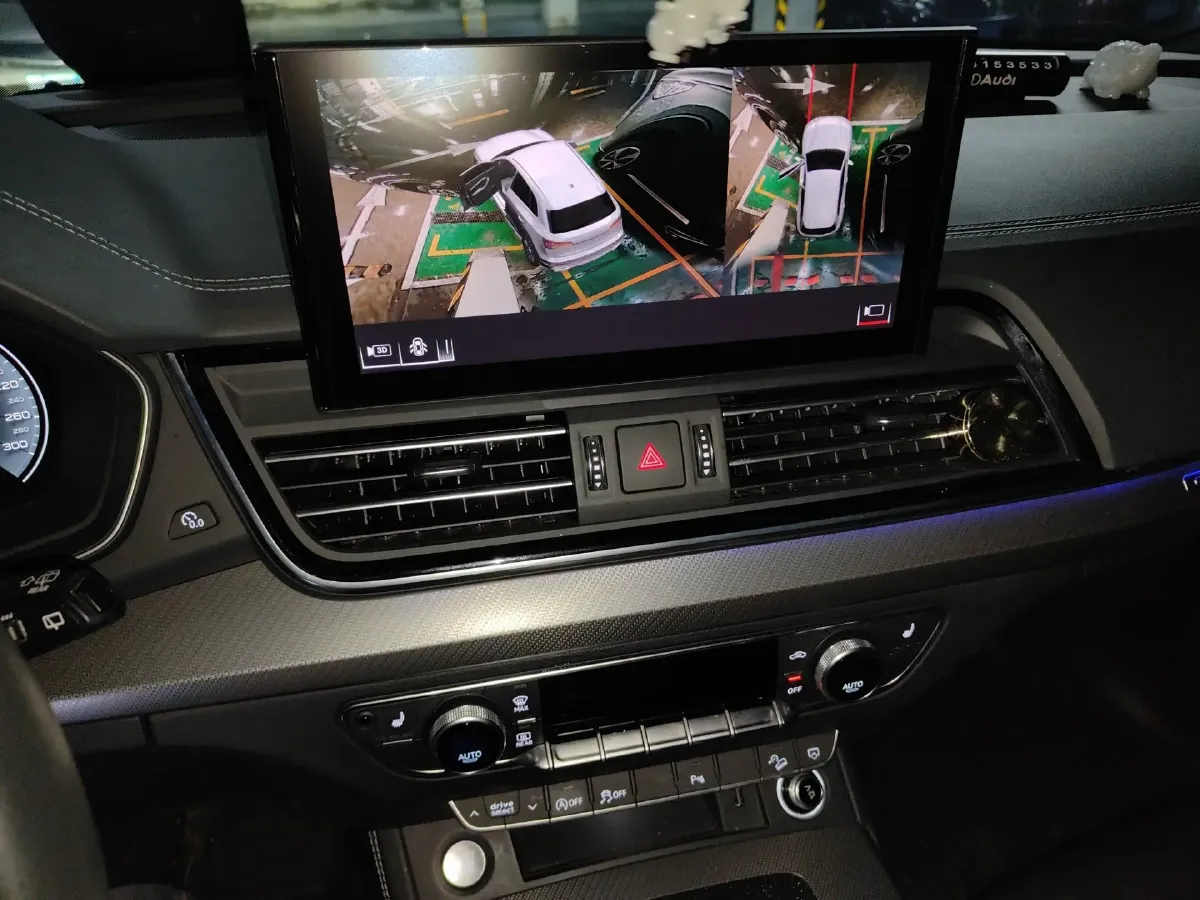 2023 Audi Q5L 2.0T 190HP L4 7DCT,autocango,china used car exporter,china ev exporter,chinese used car exporter,chinese used ev exporter