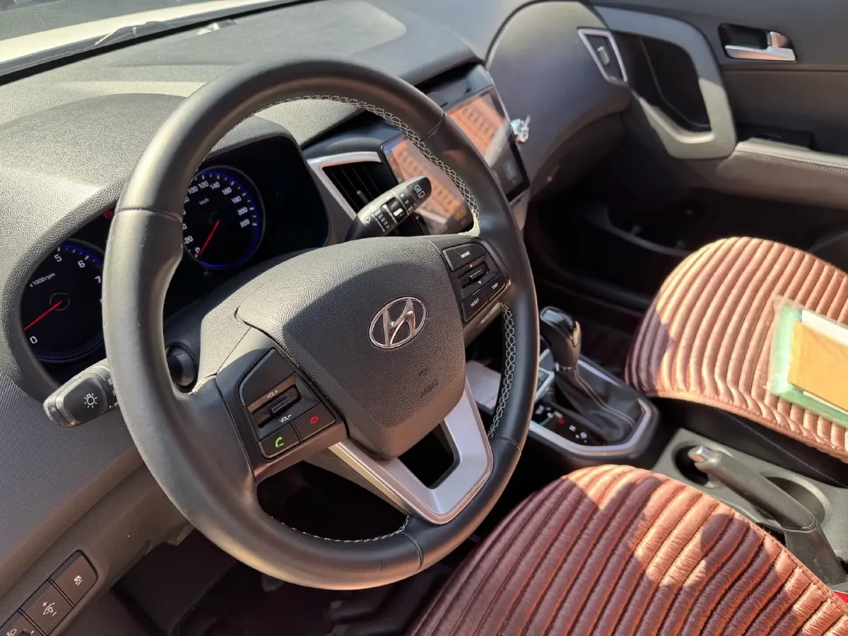 2017 Hyundai ix25 1.6L 125HP L4 6AT,autocango,china used car exporter,china ev exporter,chinese used car exporter,chinese used ev exporter