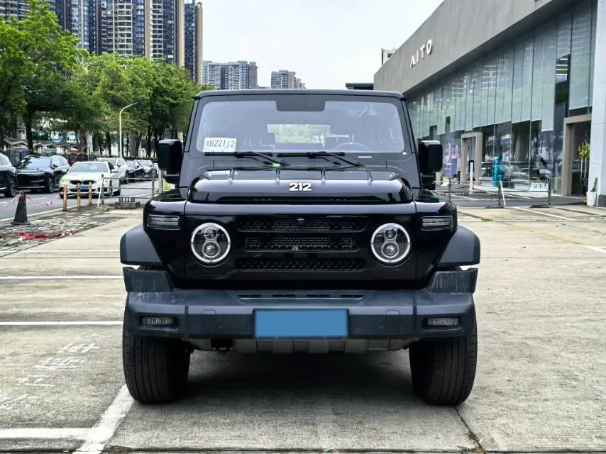 2025 212 212 T01 2.0T 170HP L4 8AT,autocango,china used car exporter,china ev exporter,chinese used car exporter,chinese used ev exporter