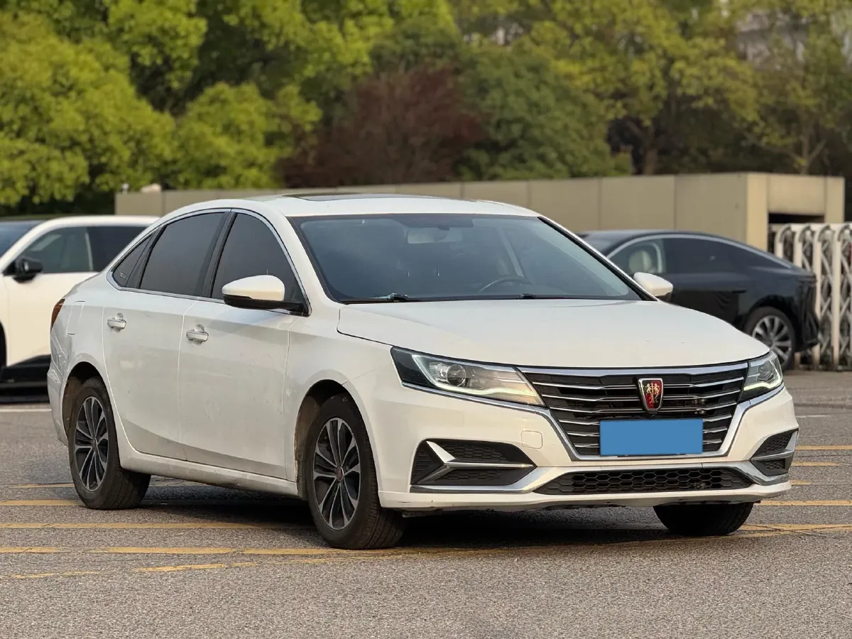 2019 Roewe i6 1.5T 169HP L4 AMT PHEV 9.1KWH,autocango,china used car exporter,china ev exporter,chinese used car exporter,chinese used ev exporter