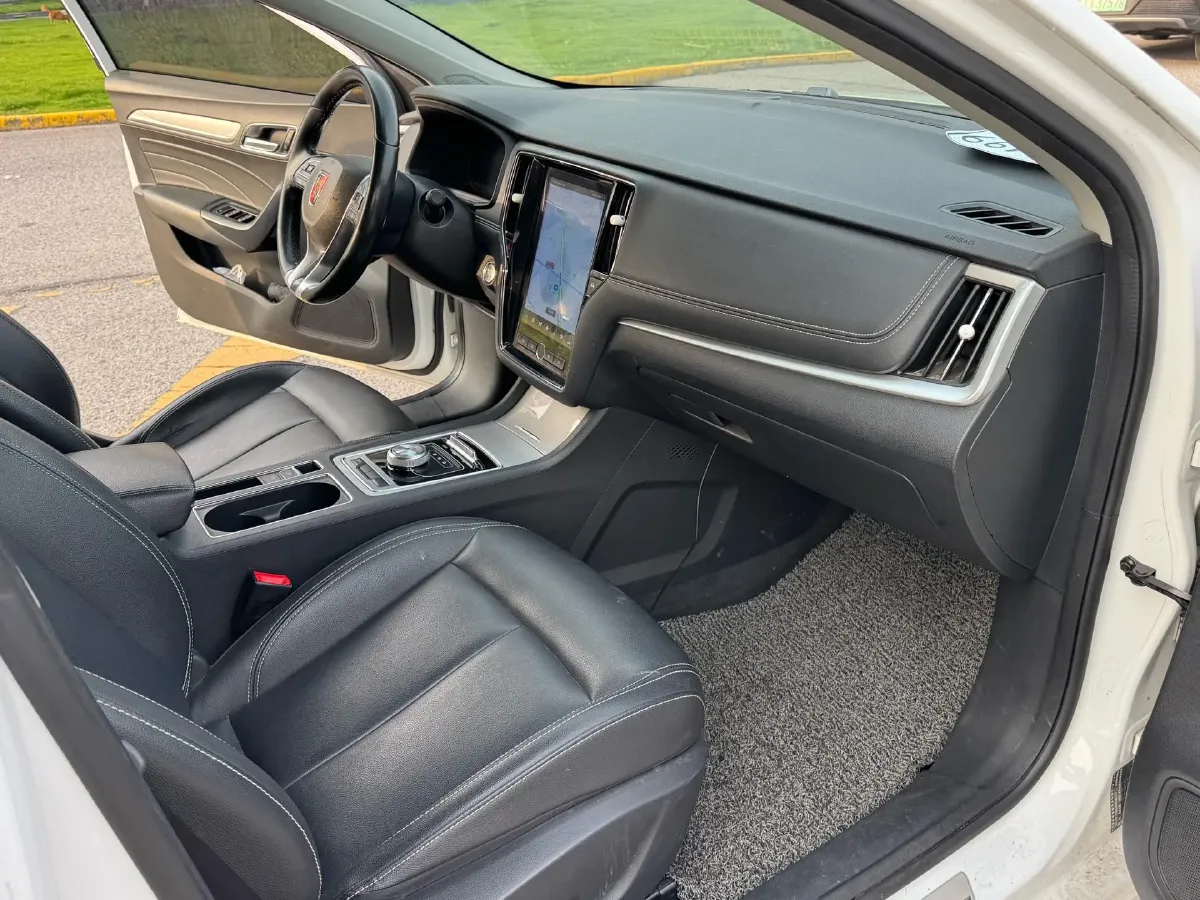 2019 Roewe i6 1.5T 169HP L4 AMT PHEV 9.1KWH,autocango,china used car exporter,china ev exporter,chinese used car exporter,chinese used ev exporter