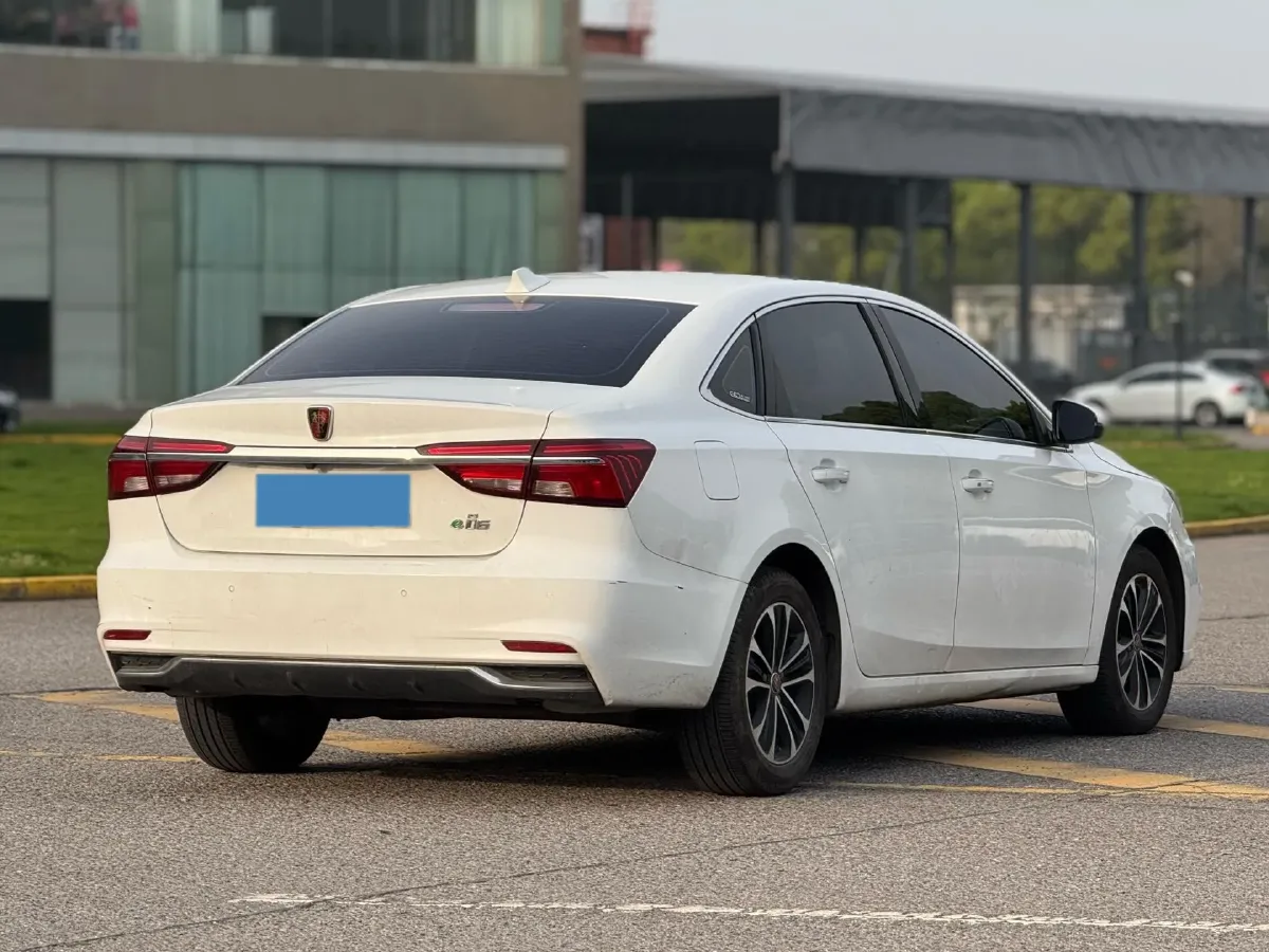 2019 Roewe i6 1.5T 169HP L4 AMT PHEV 9.1KWH,autocango,china used car exporter,china ev exporter,chinese used car exporter,chinese used ev exporter