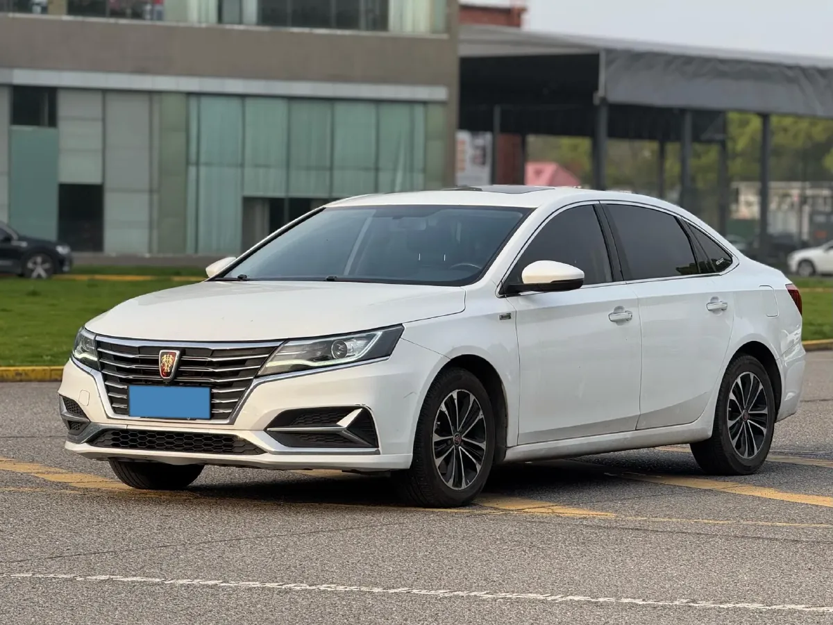 2019 Roewe i6 1.5T 169HP L4 AMT PHEV 9.1KWH,autocango,china used car exporter,china ev exporter,chinese used car exporter,chinese used ev exporter