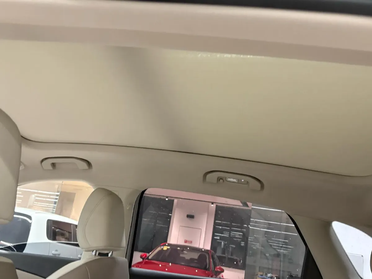 2025 MG MG ES5 BEV 62.2KWH,autocango,china used car exporter,china ev exporter,chinese used car exporter,chinese used ev exporter