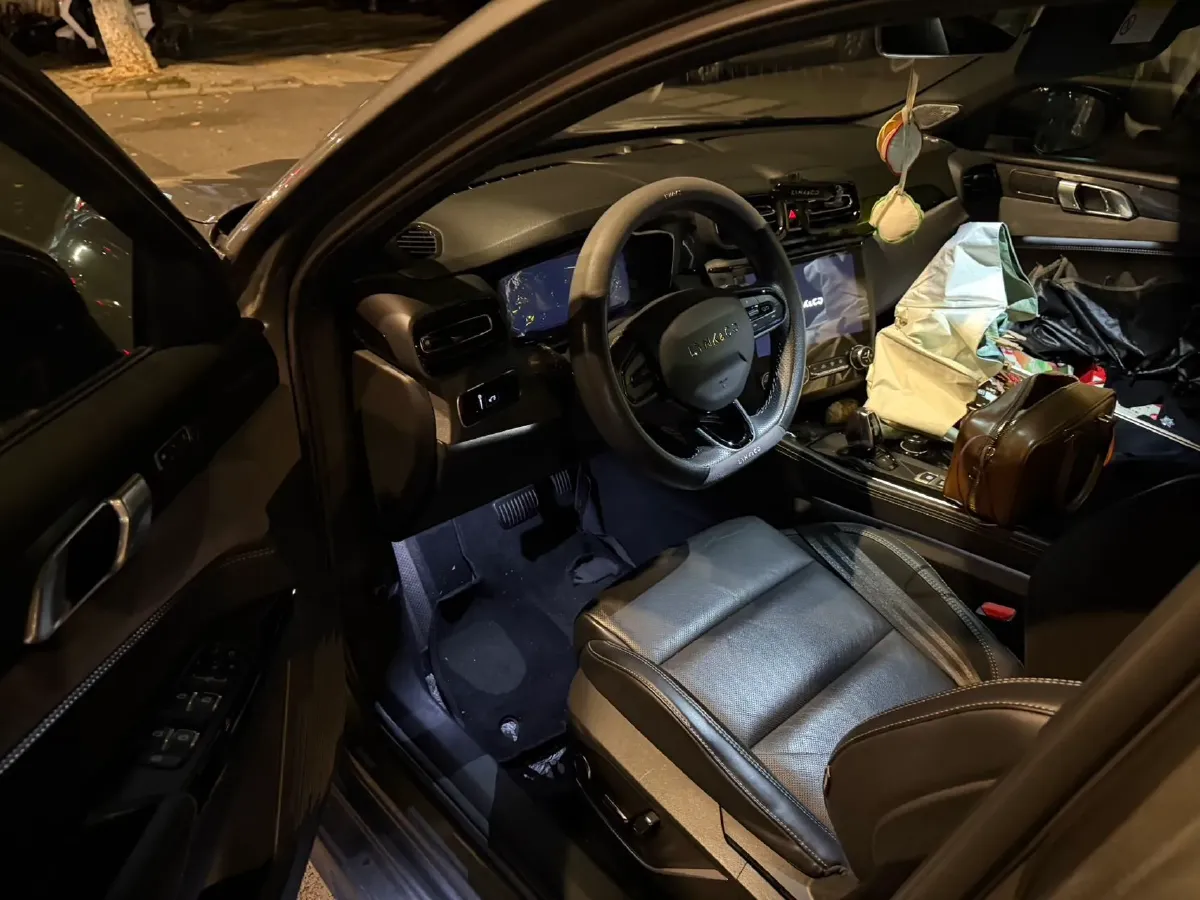 2022 LYNK&CO 03 2.0T 190HP L4 7DCT,autocango,china used car exporter,china ev exporter,chinese used car exporter,chinese used ev exporter