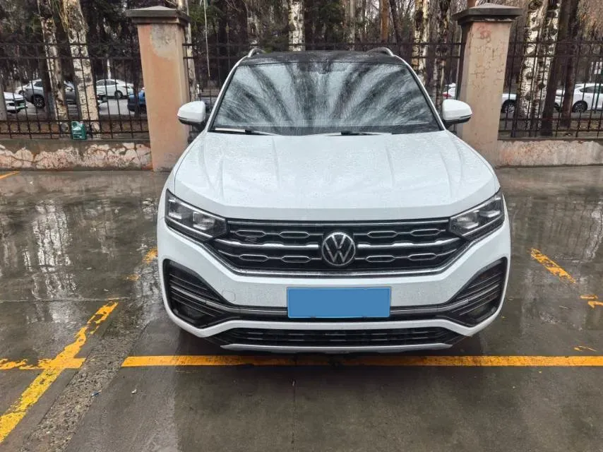 2021 Volkswagen Tayron 2.0T 220HP L4 7DCT,autocango,china used car exporter,china ev exporter,chinese used car exporter,chinese used ev exporter