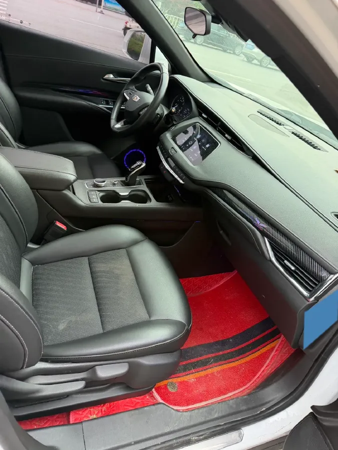 2022 Cadillac XT4 2.0T 237HP L4 9AT,autocango,china used car exporter,china ev exporter,chinese used car exporter,chinese used ev exporter