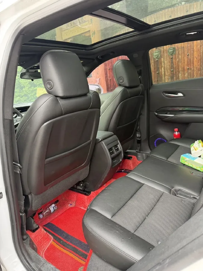 2022 Cadillac XT4 2.0T 237HP L4 9AT,autocango,china used car exporter,china ev exporter,chinese used car exporter,chinese used ev exporter