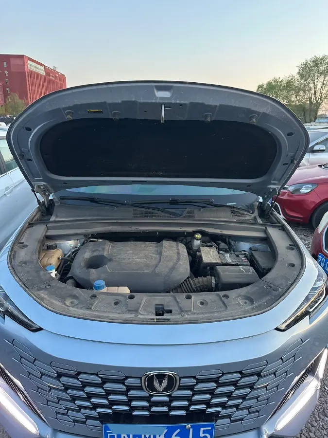 2021 ChangAn UNI-K 2.0T 233HP L4 8AT,autocango,china used car exporter,china ev exporter,chinese used car exporter,chinese used ev exporter