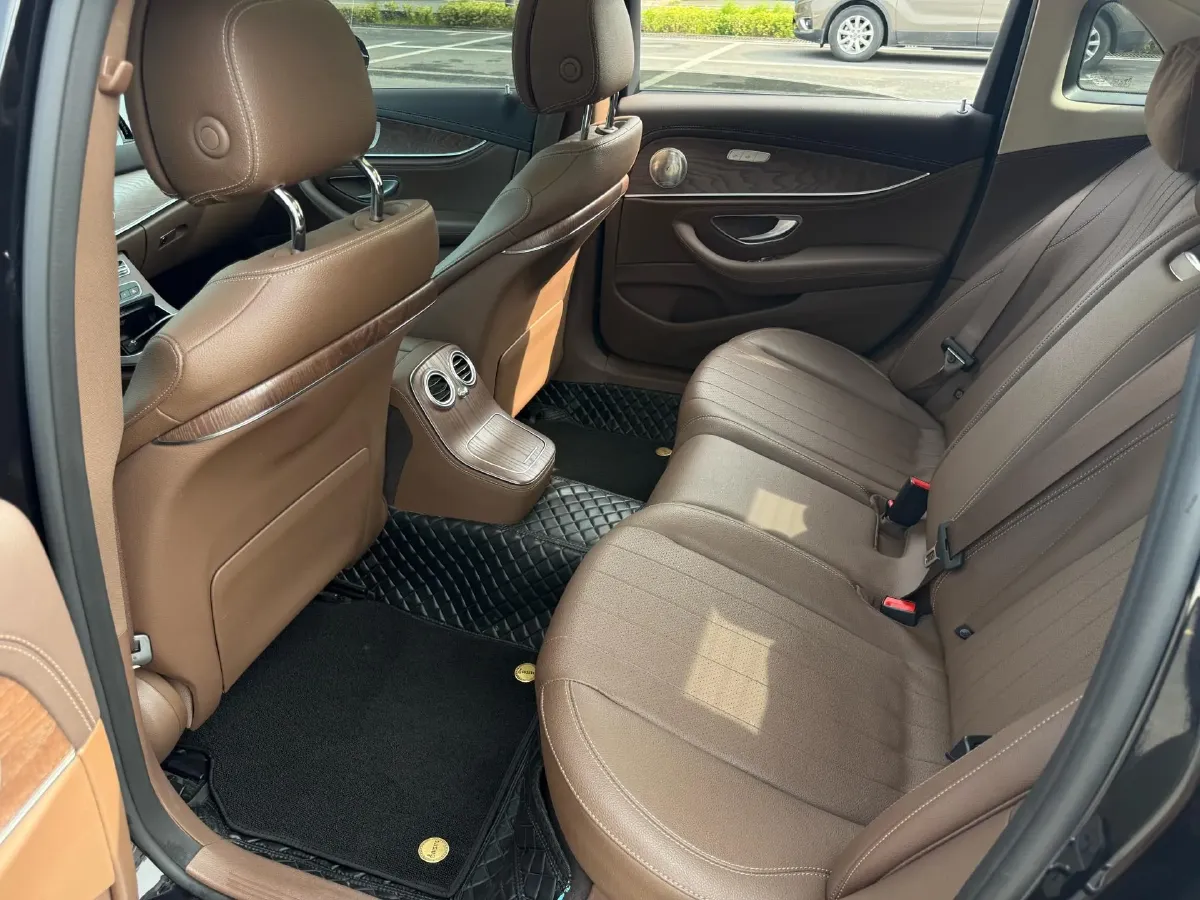 2023 Mercedes-Benz E Class 2.0T 258HP L4 9AT,autocango,china used car exporter,china ev exporter,chinese used car exporter,chinese used ev exporter