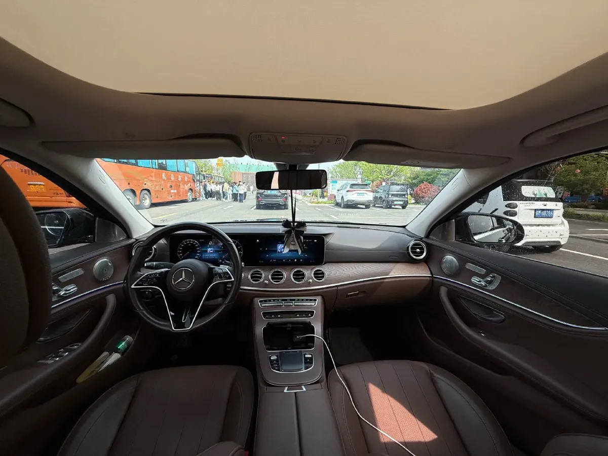 2023 Mercedes-Benz E Class 2.0T 258HP L4 9AT,autocango,china used car exporter,china ev exporter,chinese used car exporter,chinese used ev exporter