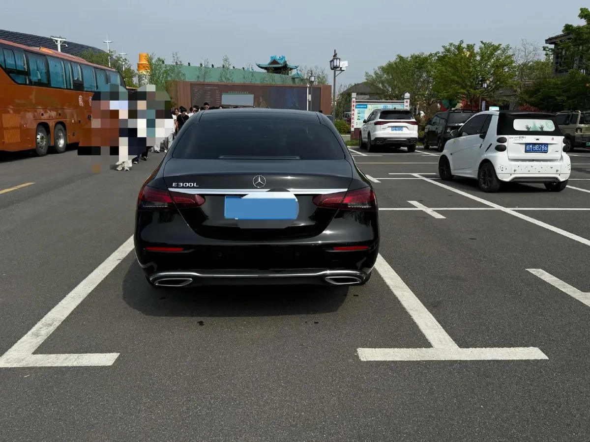 2023 Mercedes-Benz E Class 2.0T 258HP L4 9AT,autocango,china used car exporter,china ev exporter,chinese used car exporter,chinese used ev exporter