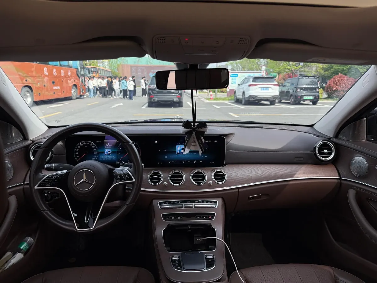 2023 Mercedes-Benz E Class 2.0T 258HP L4 9AT,autocango,china used car exporter,china ev exporter,chinese used car exporter,chinese used ev exporter