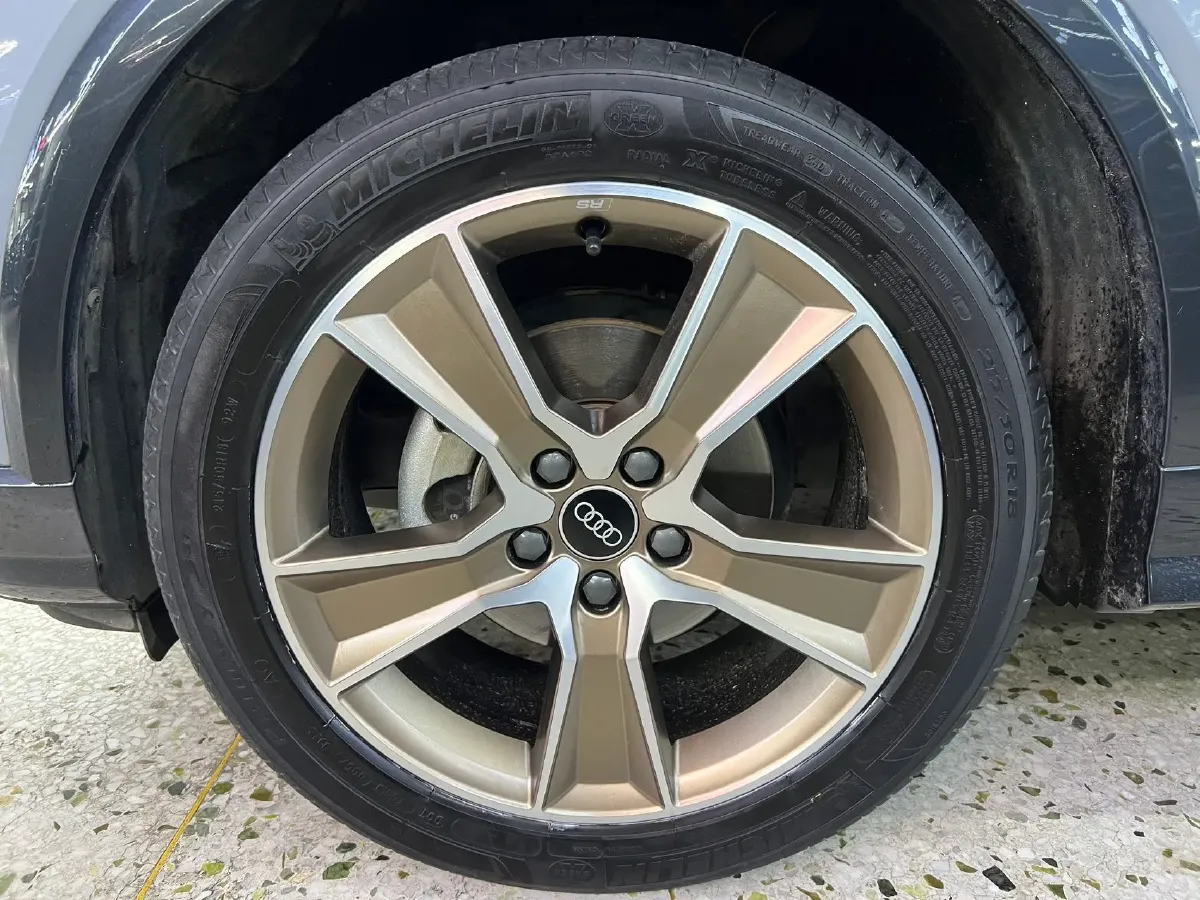 2022 Audi Q2L 1.4T 150HP L4 7DCT,autocango,china used car exporter,china ev exporter,chinese used car exporter,chinese used ev exporter