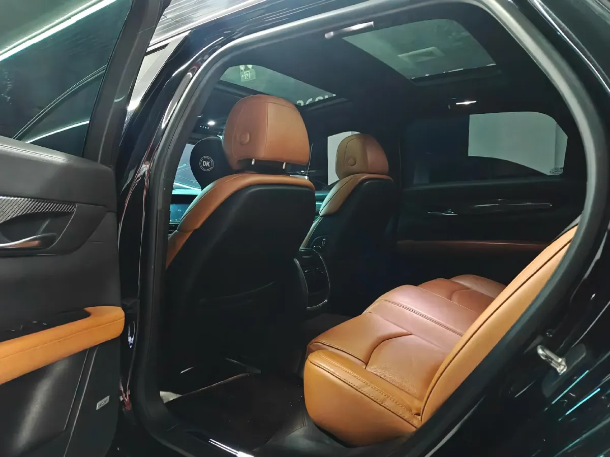 2021 Cadillac CT6 2.0T 237HP L4 10AT,autocango,china used car exporter,china ev exporter,chinese used car exporter,chinese used ev exporter