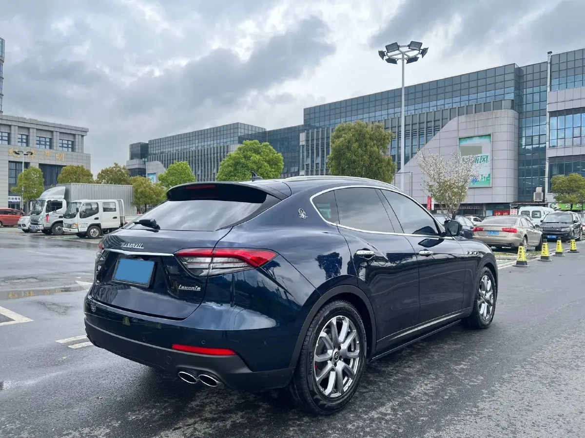 2021 Maserati Levante 3.0T 350HP V6 8AT,autocango,china used car exporter,china ev exporter,chinese used car exporter,chinese used ev exporter