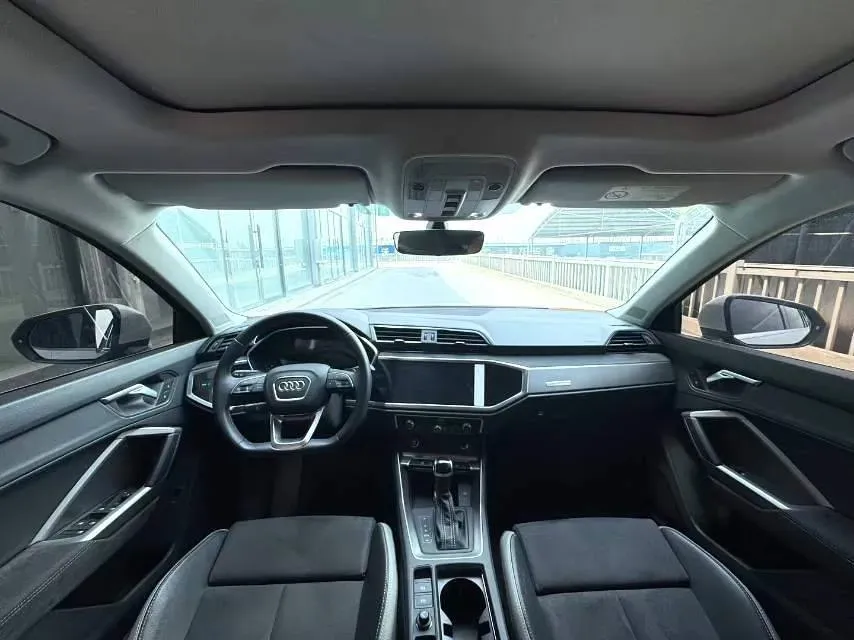 2023 Audi Q3 1.4T 150HP L4 7DCT,autocango,china used car exporter,china ev exporter,chinese used car exporter,chinese used ev exporter