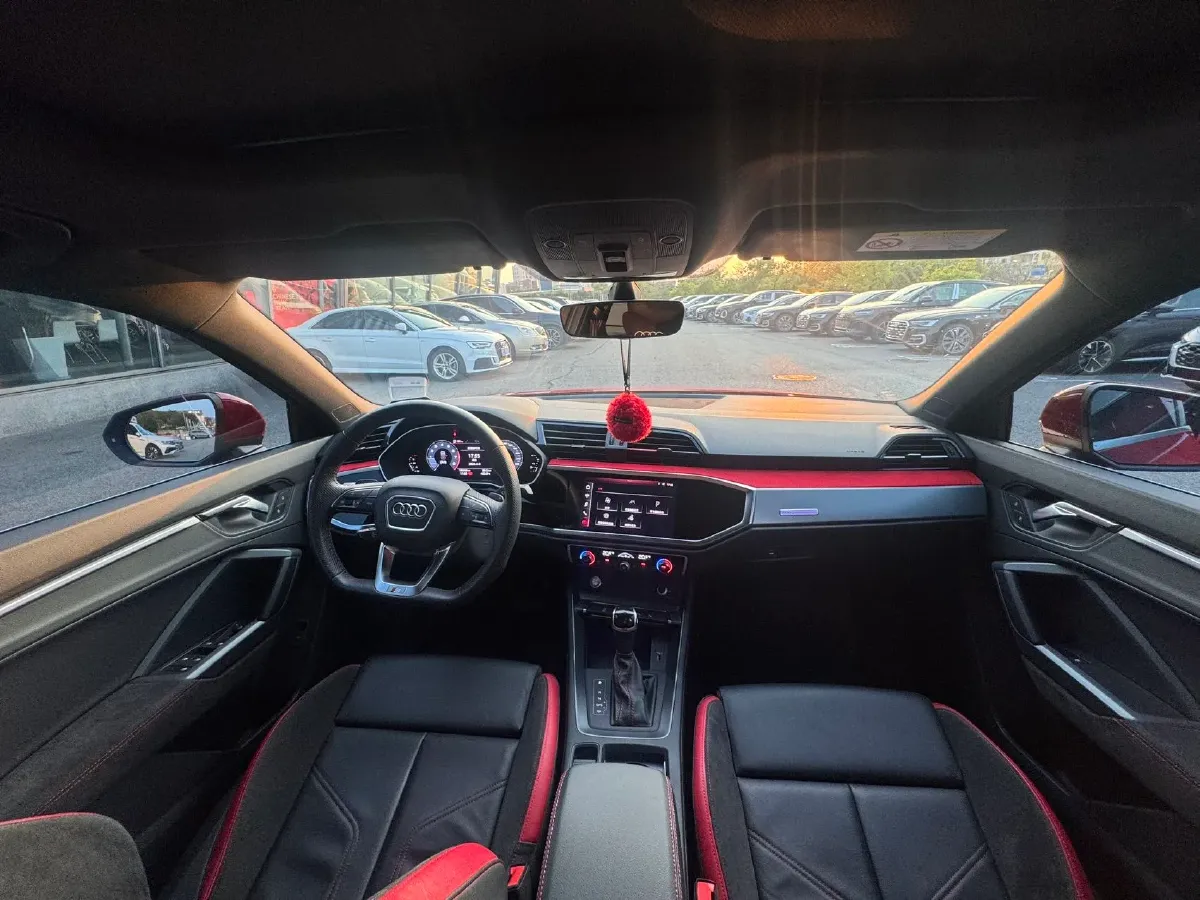 2020 Audi Q3 Sportback 2.0T 186HP L4 7DCT,autocango,china used car exporter,china ev exporter,chinese used car exporter,chinese used ev exporter