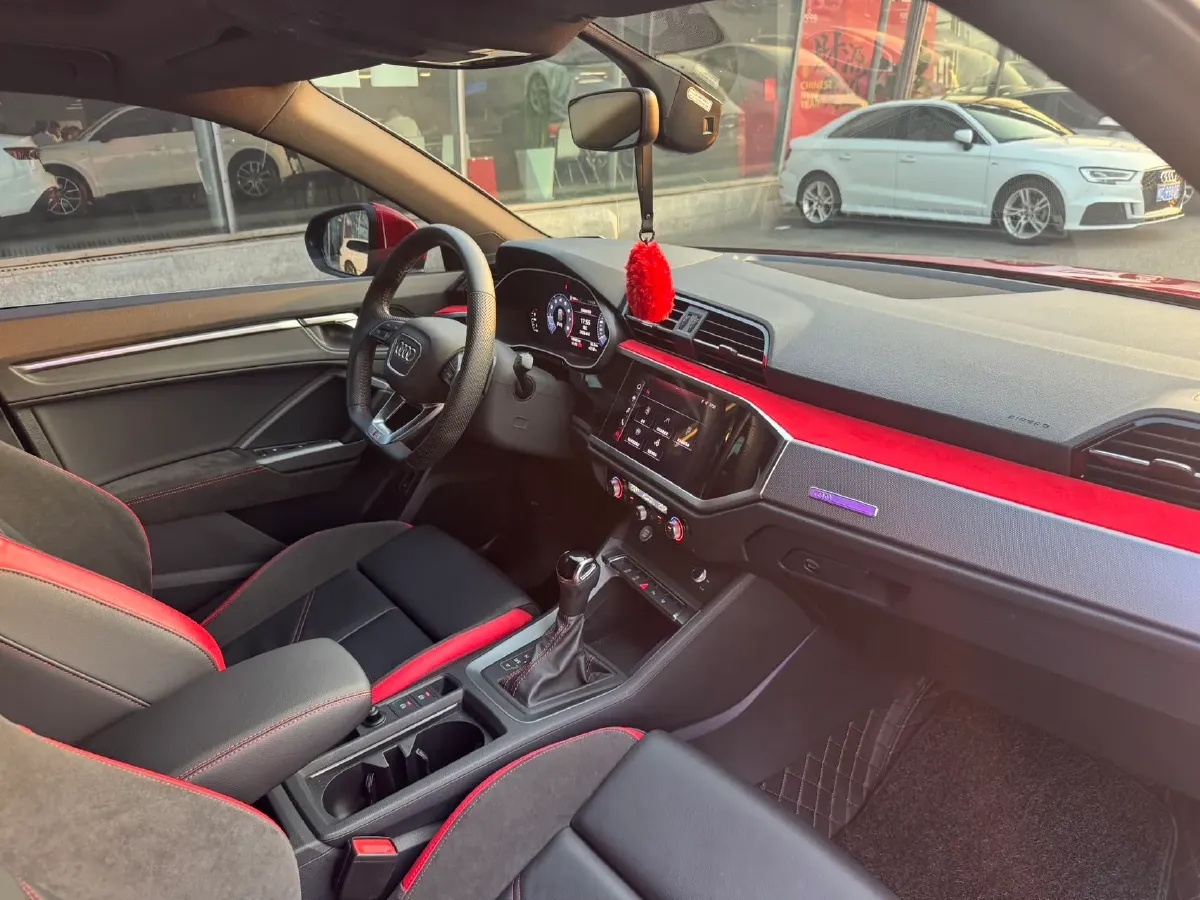 2020 Audi Q3 Sportback 2.0T 186HP L4 7DCT,autocango,china used car exporter,china ev exporter,chinese used car exporter,chinese used ev exporter