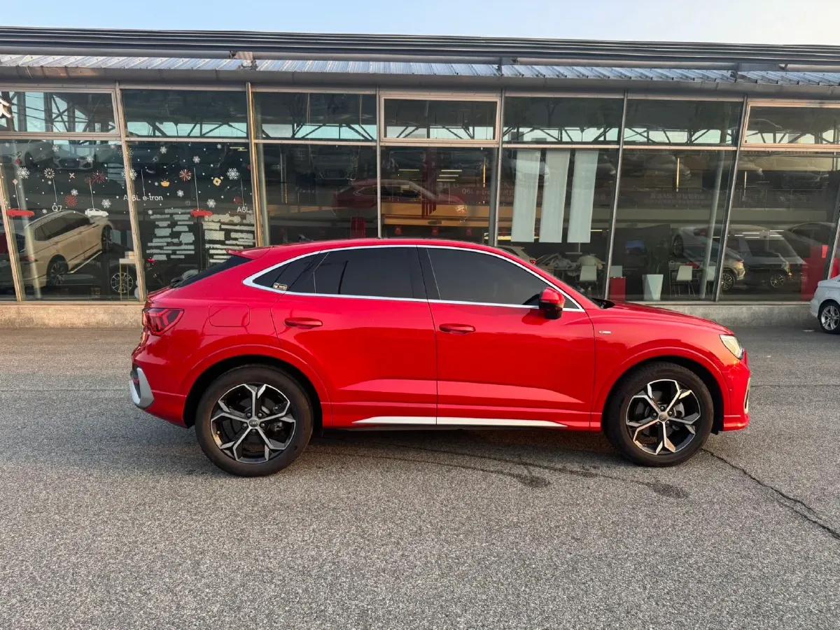 2020 Audi Q3 Sportback 2.0T 186HP L4 7DCT,autocango,china used car exporter,china ev exporter,chinese used car exporter,chinese used ev exporter