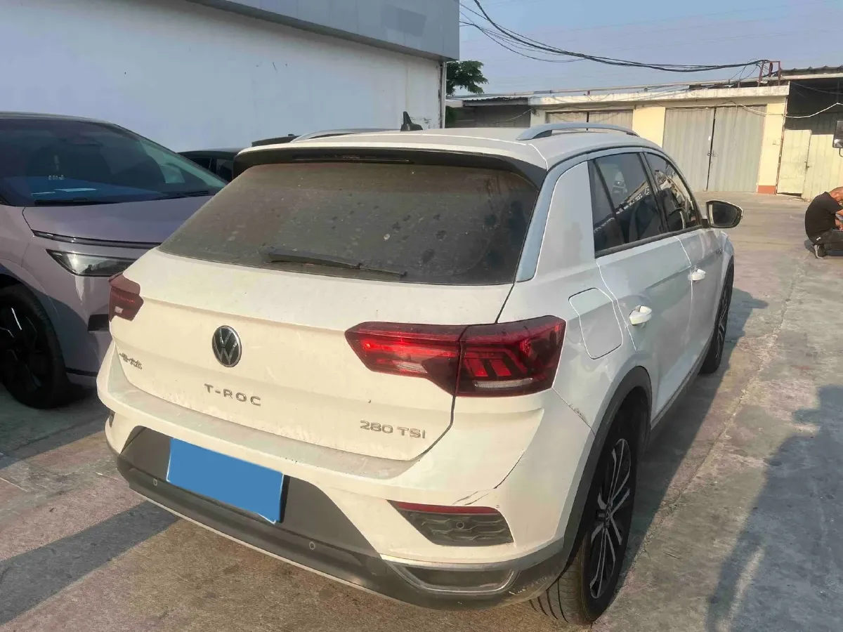 2021 Volkswagen T-Roc 1.4T 150HP L4 7DCT,autocango,china used car exporter,china ev exporter,chinese used car exporter,chinese used ev exporter