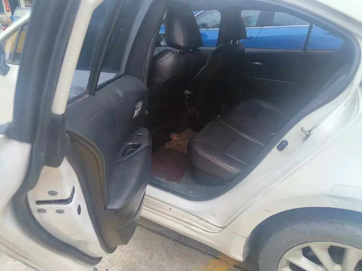 2022 Toyota Corolla 1.8L 98HP L4 E-CVT Hybrid,autocango,china used car exporter,china ev exporter,chinese used car exporter,chinese used ev exporter