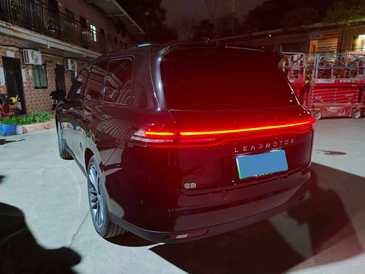 2026 Leapmotor C16 REEV 95HP REEV,autocango,china used car exporter,china ev exporter,chinese used car exporter,chinese used ev exporter