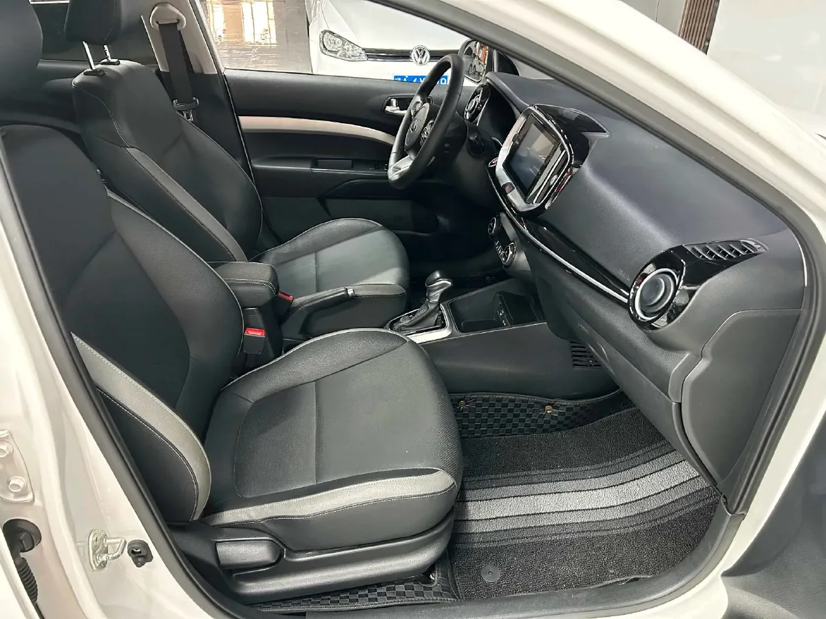 2019 Kia KX1 1.4L 100HP L4 6AT,autocango,china used car exporter,china ev exporter,chinese used car exporter,chinese used ev exporter