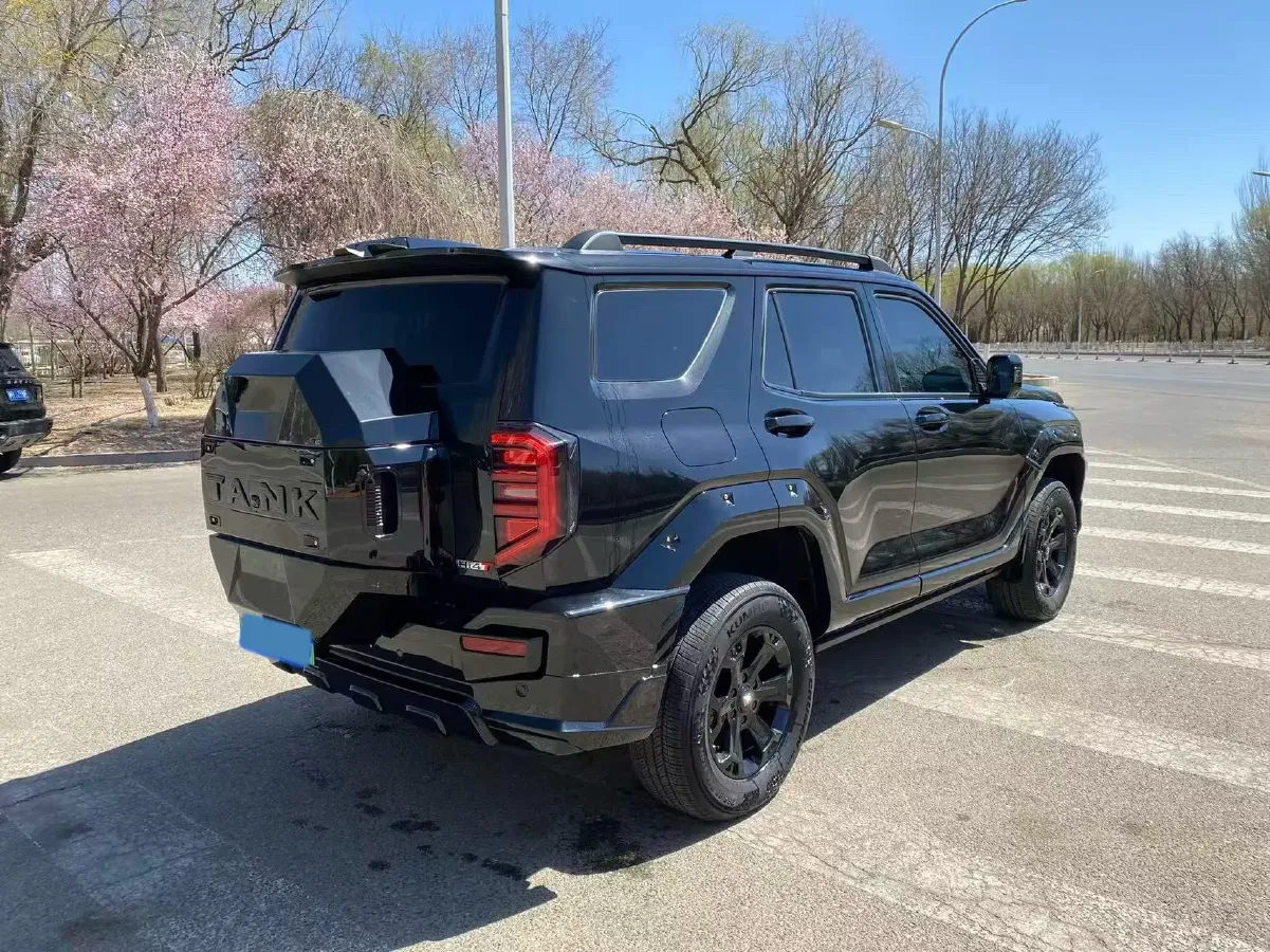 2024 Tank 400 2.0T 252HP L4 9AT PHEV 36.7/37.1KWH,autocango,china used car exporter,china ev exporter,chinese used car exporter,chinese used ev exporter