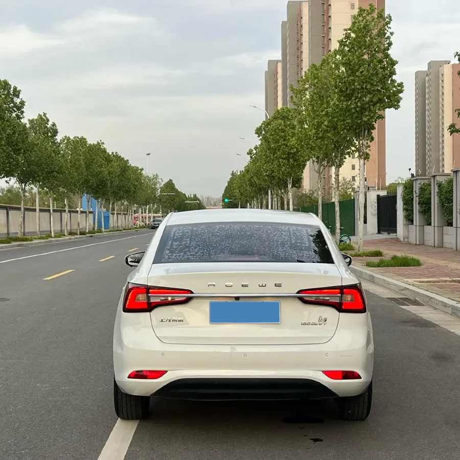2020 Roewe i5 1.5L 120HP L4 CVT,autocango,china used car exporter,china ev exporter,chinese used car exporter,chinese used ev exporter