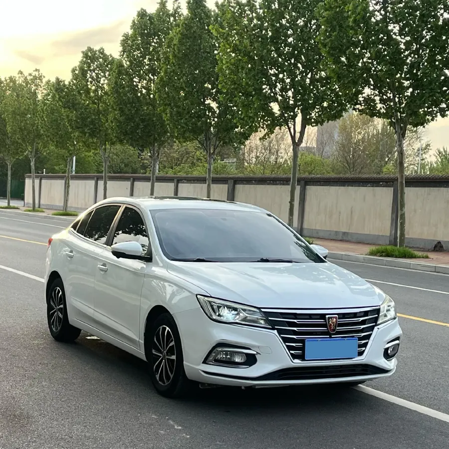 2020 Roewe i5 1.5L 120HP L4 CVT,autocango,china used car exporter,china ev exporter,chinese used car exporter,chinese used ev exporter
