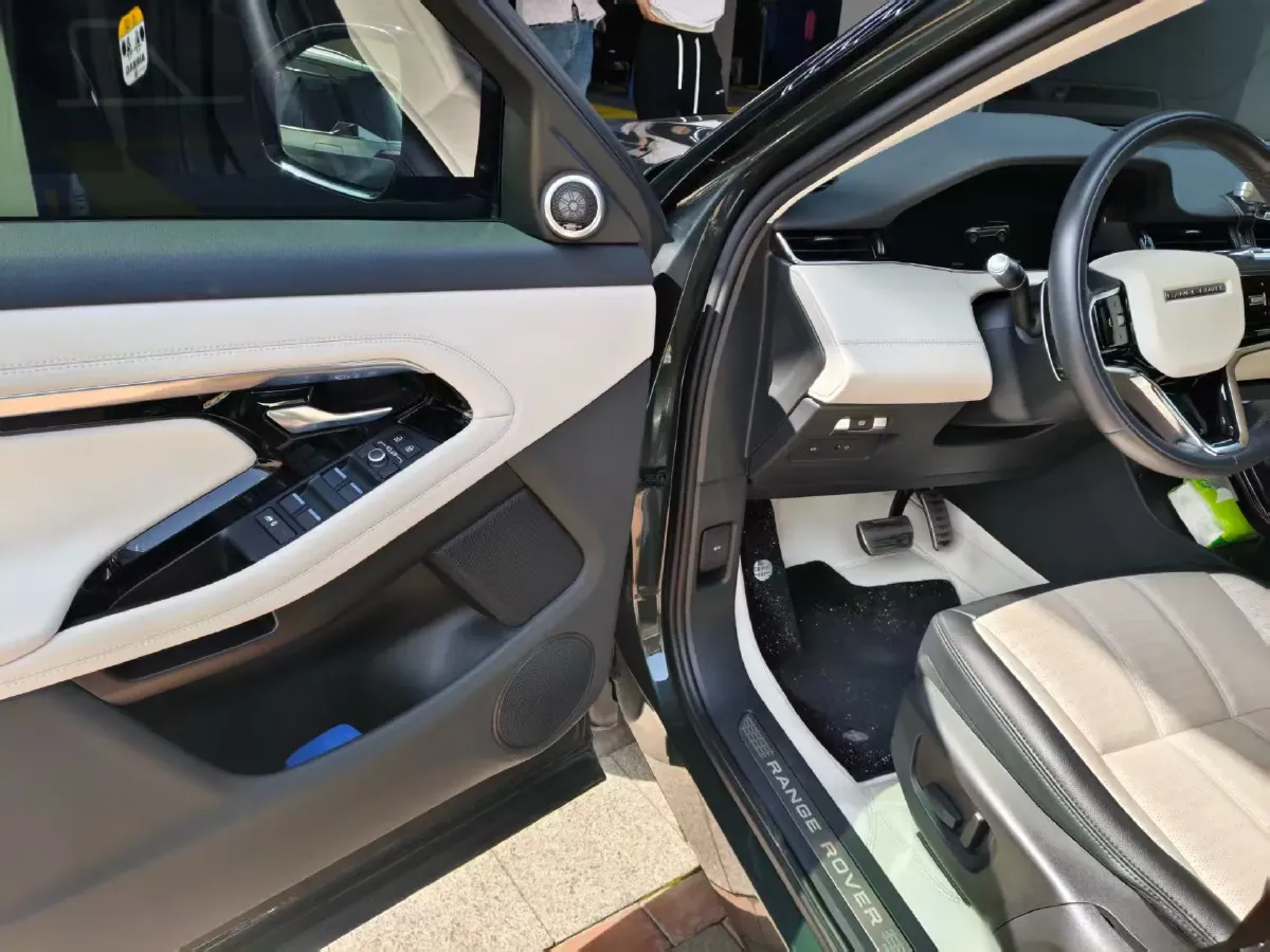 2021 Land Rover Range Rover Evoque 2.0T 249HP L4 9AT,autocango,china used car exporter,china ev exporter,chinese used car exporter,chinese used ev exporter