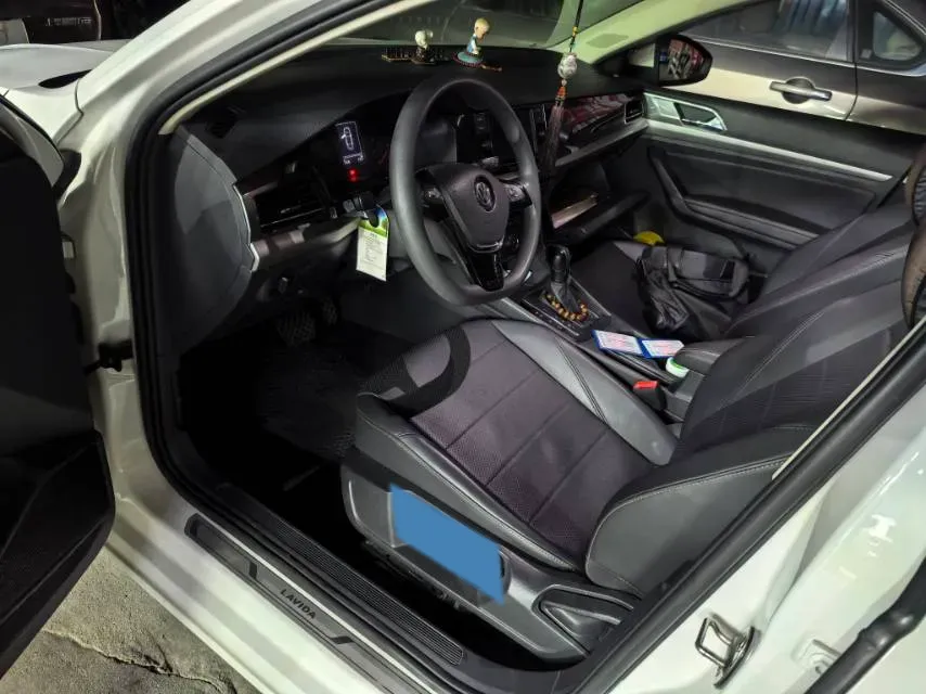 2019 Volkswagen Lavida 1.2T 116HP L4 7DCT,autocango,china used car exporter,china ev exporter,chinese used car exporter,chinese used ev exporter