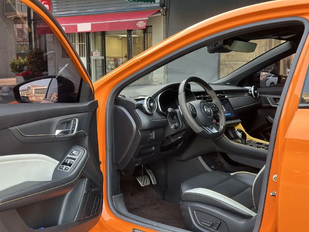 2020 MG MG6 1.5T 181HP L4 7DCT,autocango,china used car exporter,china ev exporter,chinese used car exporter,chinese used ev exporter