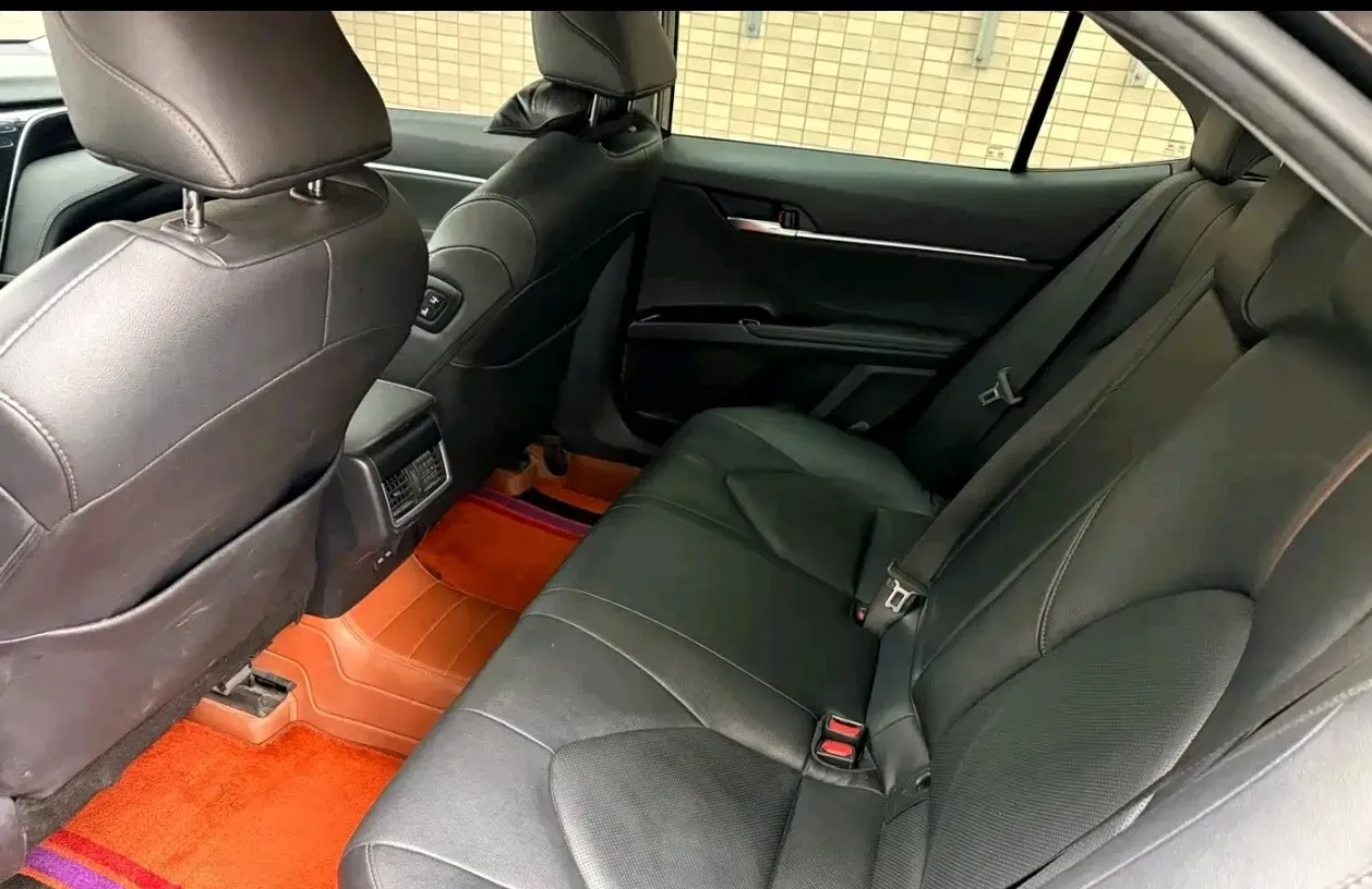 2023 Toyota Camry 2.5L 178HP L4 E-CVT Hybrid,autocango,china used car exporter,china ev exporter,chinese used car exporter,chinese used ev exporter